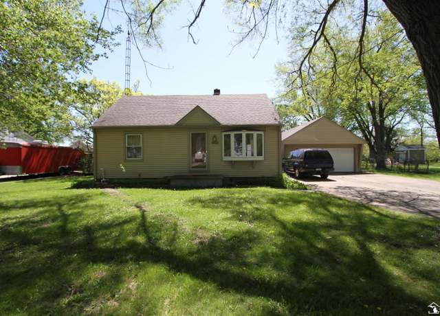 Property at 15486 Dayton Rd, Monroe, MI 48161, 4 beds, 1 bath