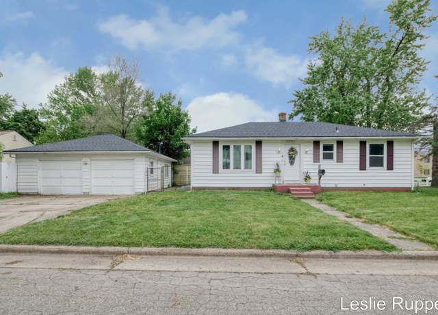 Property at 2651 Rockwood Ct SW, Wyoming, MI 49519, 4 beds, 2 baths