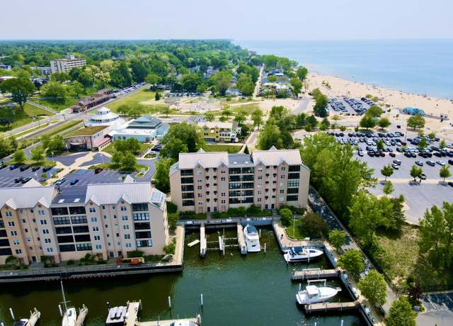 Property at 240 Water St Unit 1A, St Joseph, MI 49085, 2 beds, 2.5 baths