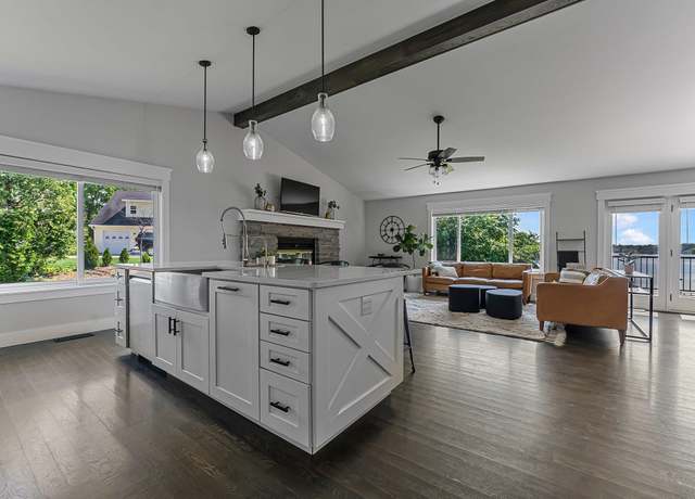 Property at 5163 Silver Cove Dr, Traverse City, MI 49685, 5 beds, 3 baths