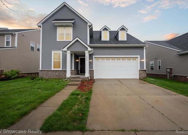 Property at 3236 Curtis St, Wixom, MI 48393, 3 beds, 2.5 baths