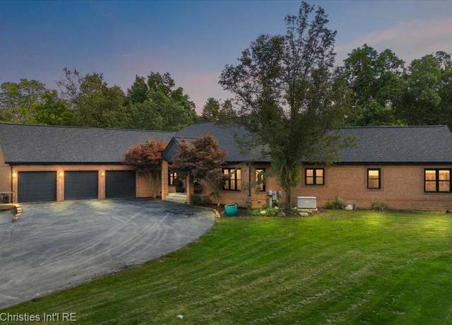 Property at 3808 E Joy Rd, Ann Arbor, MI 48105, 6 beds, 5.5 baths
