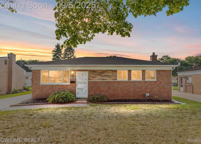 Property at 32607 Warner Dr, Warren, MI 48092, 3 beds, 1 bath