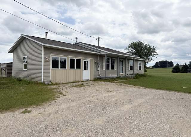 Property at 2082 Dusty Trl, Kingsley, MI 49649, 2 beds, 2 baths