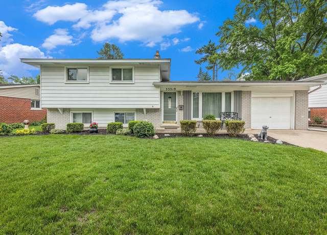 Property at 33219 Flanders St, Farmington, MI 48336, 3 beds, 2 baths