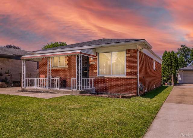 Property at 6057 Nightingale St, Dearborn Heights, MI 48127, 3 beds, 2 baths