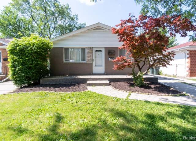 Property at 21806 Trombly St, St Clair Shores, MI 48080, 4 beds, 1.5 baths