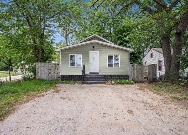 Property at 1919 Brunswick St, Muskegon, MI 49442, 3 beds, 1.5 baths