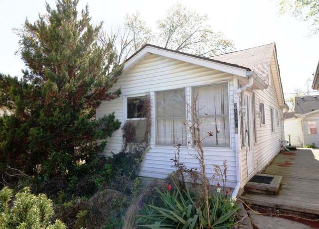 Property at 28457 Fairfax St, Southfield, MI 48076, 3 beds, 1 bath