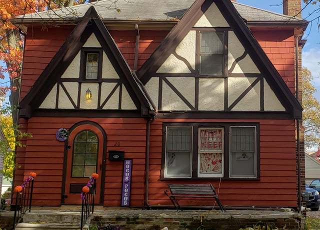 Property at 20 Mohawk Rd, Pontiac, MI 48341, 3 beds, 1.5 baths