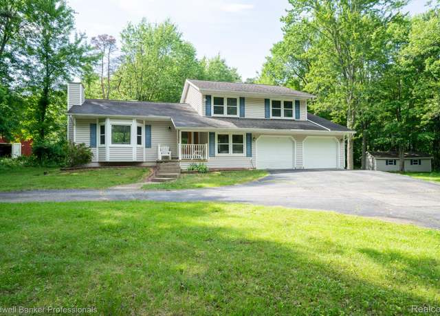 Property at 3485 Burrus Ct, Ortonville, MI 48462, 3 beds, 2.5 baths