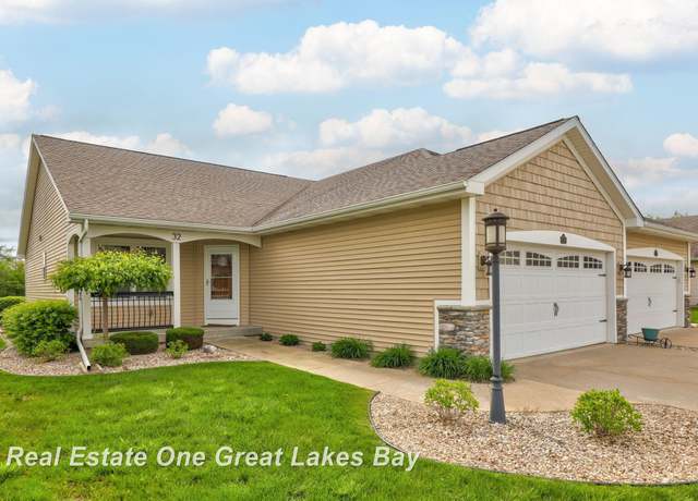 Property at 32 Tuscany Cir, Saginaw, MI 48603, 3 beds, 3 baths