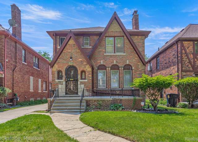 Property at 8735 Marygrove Dr, Detroit, MI 48221, 4 beds, 1.5 baths