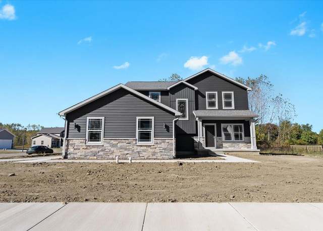 Property at 1535 Thimbleberry Dr, Holt, MI 48842, 3 beds, 2.5 baths
