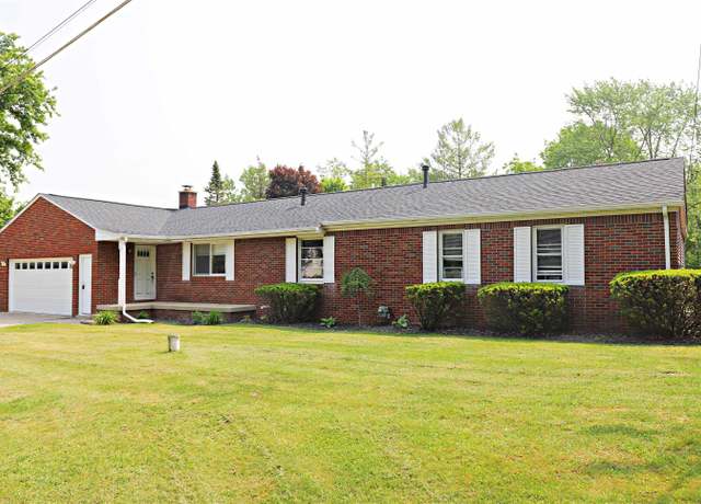 Property at 2524 N Mckinley Rd, Flushing, MI 48433, 4 beds, 3.5 baths