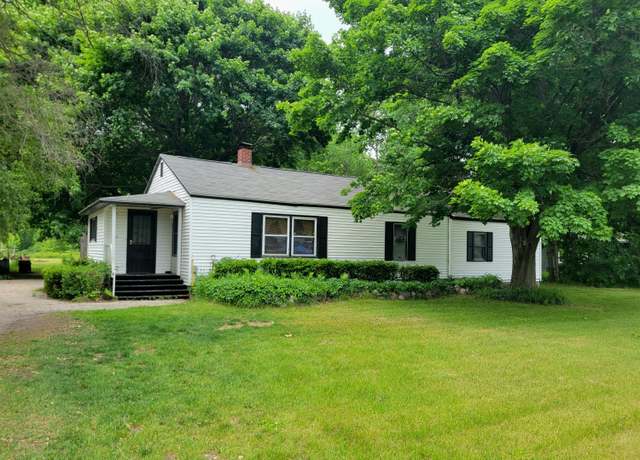 Property at 10765 Northland Dr, Big Rapids, MI 49307, 5 beds, 3 baths