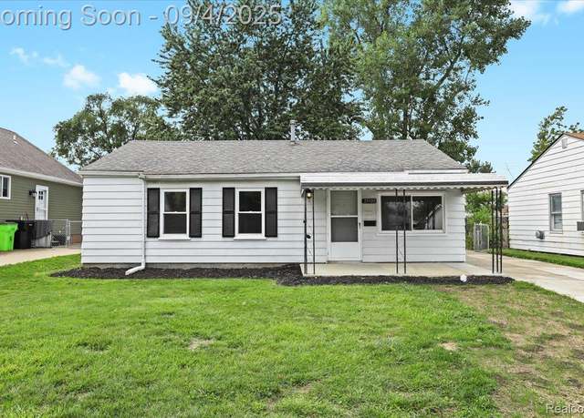 Property at 25103 Fern St, Roseville, MI 48066, 3 beds, 1 bath