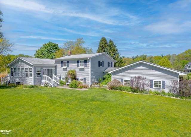 Property at 4705 Lonsberry Rd, Columbiaville, MI 48421, 3 beds, 1.5 baths