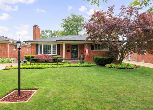 Property at 21714 Lakeland St, St Clair Shores, MI 48081, 3 beds, 2 baths