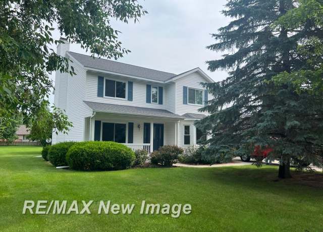 Property at 315 E Chapel Ln, Midland, MI 48642, 4 beds, 2.5 baths
