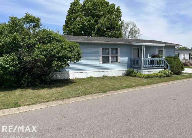 Property at 29 Armstrong Ave, Flushing, MI 48433, 3 beds, 2 baths