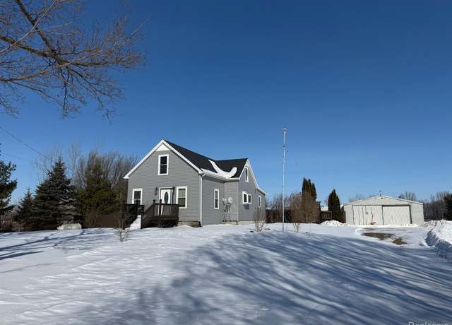 Property at 7595 Brooks Rd, Brown City, MI 48416, 3 beds, 1 bath