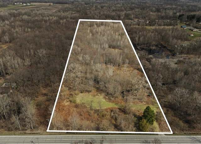 Property at 5278 Oakville Waltz Rd, New Boston, MI 48164, 3 beds, 2 baths
