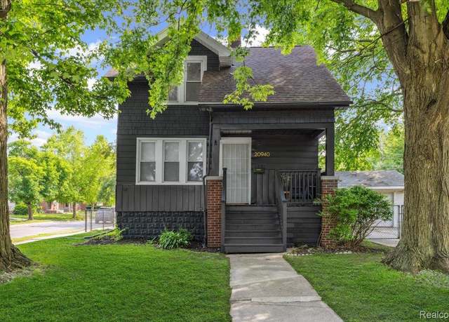 Property at 20940 Moross Rd, Detroit, MI 48236, 2 beds, 1.5 baths