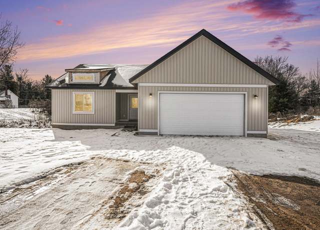 Property at 5057 Northpoint Dr, Pierson, MI 49339, 3 beds, 2 baths