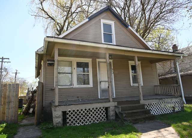 Property at 313 Kentucky Ave, Monroe, MI 48161, 2 beds, 1 bath