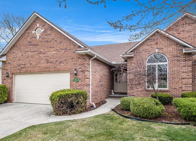 Property at 1517 Rio Grande Ct, Flint, MI 48532, 3 beds, 3 baths