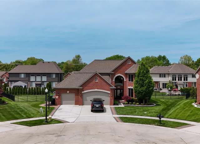 Property at 15330 Prentice Ct, Macomb, MI 48042, 4 beds, 3 baths
