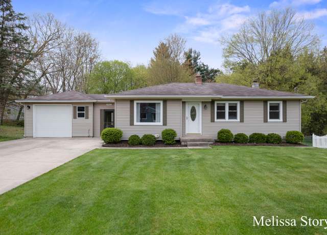 Property at 3901 Fuller Ave NE, Grand Rapids, MI 49525, 3 beds, 2 baths