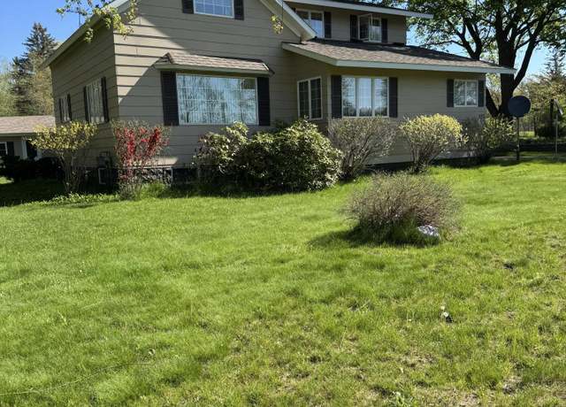 Property at 220 E Preuss Rd, Manistee, MI 49660, 4 beds, 2 baths