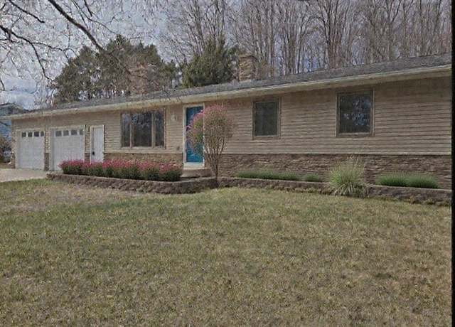 Property at 1830 S West Bay Shore Dr, Suttons Bay, MI 49682, 4 beds, 3 baths