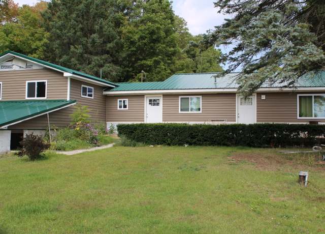 Property at 2117 E Miller Rd, Fairview, MI 48621, 3 beds
