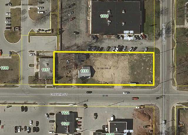 Property at 1133 Carver St, Traverse City, MI 49686