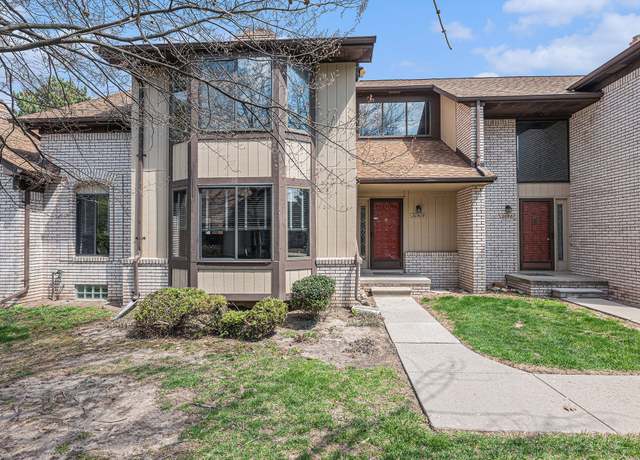Property at 20509 Villa Grande Cir, Clinton Township, MI 48038, 2 beds, 1.5 baths