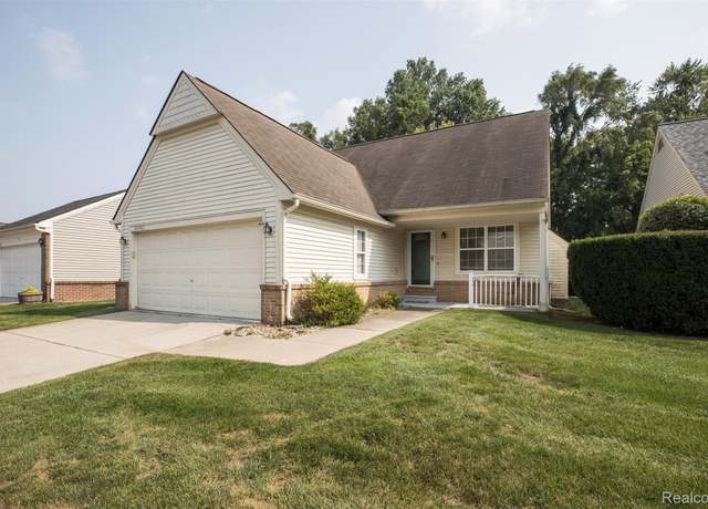 Property at 34883 Poplar Ln, Westland, MI 48185, 2 beds, 2 baths