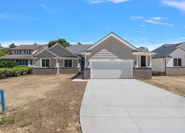 Property at 44720 Old Elizabeth Rd, Clinton Township, MI 48036, 3 beds, 2.5 baths