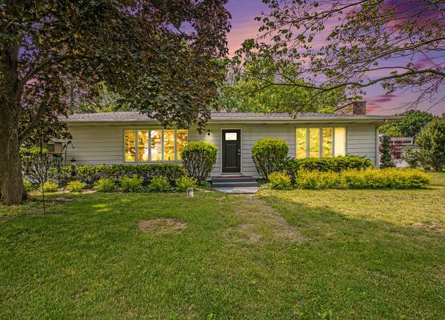 Property at 3210 Niles Buchanan Rd, Buchanan, MI 49107, 4 beds, 2 baths