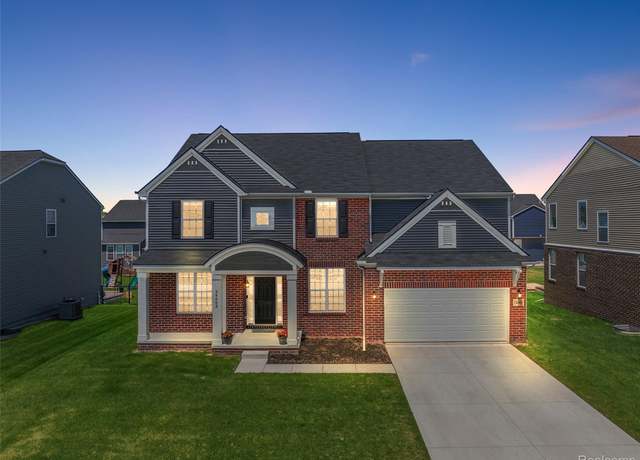 Property at 24603 Beach Dr, Macomb, MI 48042, 4 beds, 2.5 baths