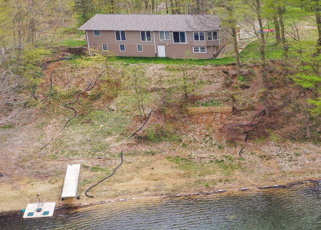 Property at 17690 Dutch Settlement St, Vandalia, MI 49095, 5 beds, 3 baths