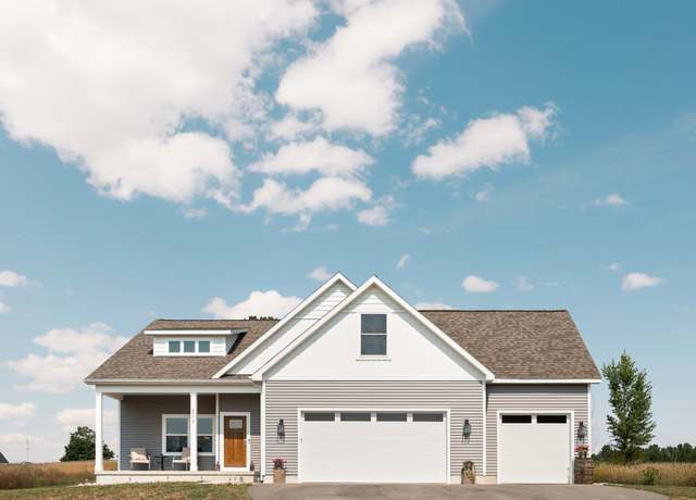 Property at 6772 Wayfarer Ln, Traverse City, MI 49685, 3 beds, 3 baths