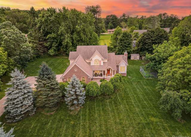 Property at 8160 W Gates St, Bruce, MI 48065, 3 beds, 2.5 baths