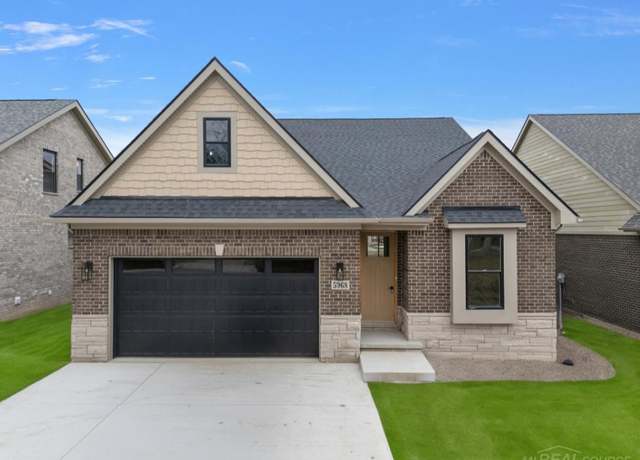 Property at 5871 Everton Ct, Troy, MI 48085, 2 beds, 2 baths