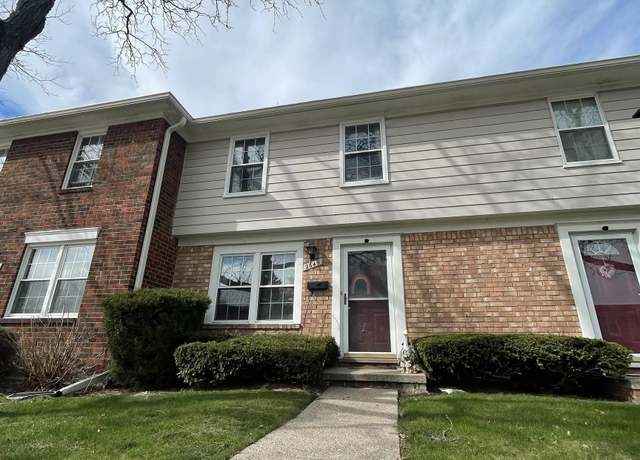 Property at 2649 S Seaton Circuit St, Warren, MI 48091, 2 beds, 1.5 baths