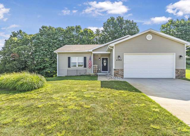 Property at 4592 Fairway Dr, Traverse City, MI 49685, 3 beds, 3 baths