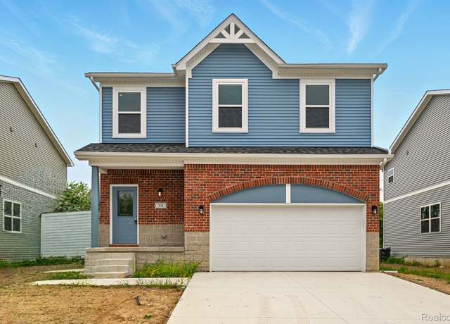 Property at 351 Second Ave, Pontiac, MI 48340, 3 beds, 2.5 baths