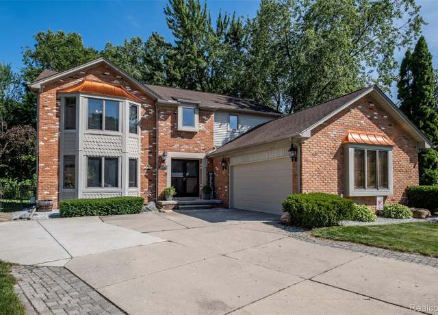 Property at 20380 Drummond, Clinton Township, MI 48038, 4 beds, 2.5 baths